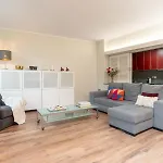 Sibsbcn Coliseum - Cozy&central Barcelona
